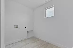 1325 N 1250 E, Logan, UT 84321 - Photo 24