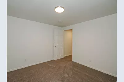 2828 W 8200 S, West Jordan, UT 84088 - Photo 30