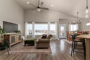 621 S Sugar Pine Dr, Layton, UT 84041 - Photo 8