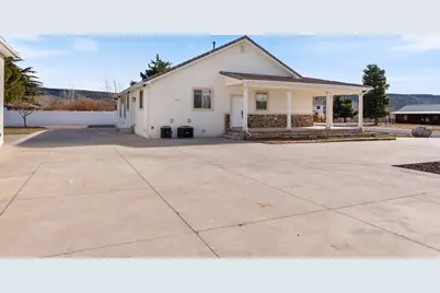 1488 W Diamond Dr, Saint George, UT 84770 - Photo 50