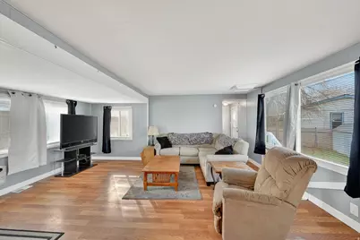 24 Grover St, Layton, UT 84041 - Photo 4