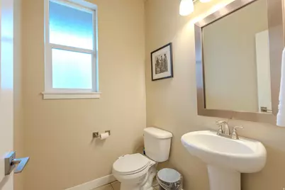 1107 W Coyote Gulch Way, Bluffdale, UT 84065 - Photo 10