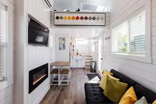 1237 E Cactus Dr, Apple Valley, UT 84737 - Photo 10