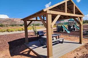 1237 E Cactus Dr, Apple Valley, UT 84737 - Photo 44