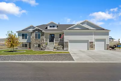 6710 W 10125 N, Tremonton, UT 84337 - Photo 14