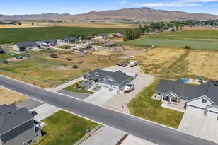 6710 W 10125 N, Tremonton, UT 84337 - Photo 4