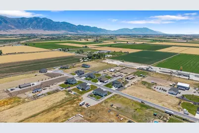 6710 W 10125 N, Tremonton, UT 84337 - Photo 6