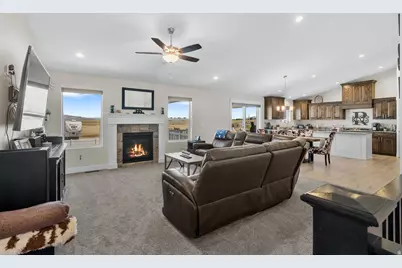 6710 W 10125 N, Tremonton, UT 84337 - Photo 30