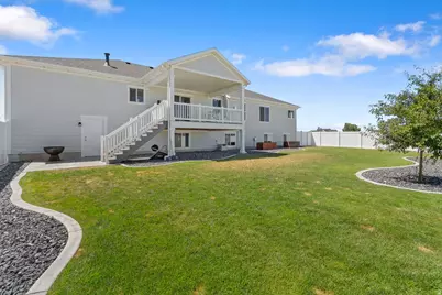 6710 W 10125 N, Tremonton, UT 84337 - Photo 10