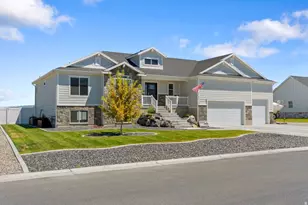 6710 W 10125 N, Tremonton, UT 84337 - Photo 16