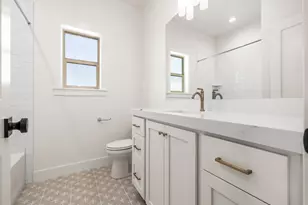 1554 S 920 E, Salem, UT 84653 - Photo 24