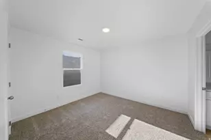 1927 Queens Garden Dr, Washington, UT 84780 - Photo 22