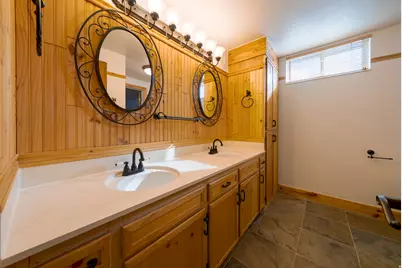 76 W Marquette Dr S, Midvale, UT 84047 - Photo 28
