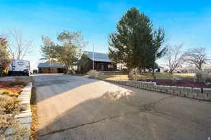 5021 W 12400 S, Payson, UT 84651 - Photo 2