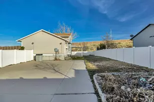 5899 W Cape Cod Dr, West Valley, UT 84128 - Photo 24