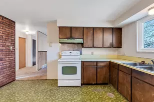 289 W 400 S, Kaysville, UT 84037 - Photo 4