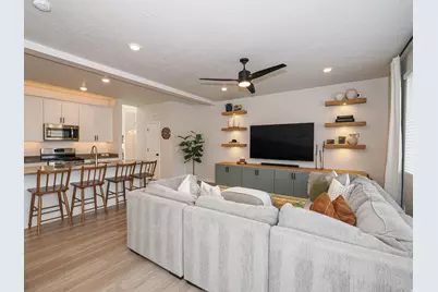 2061 N Chianti St W, Saratoga Springs, UT 84045 - Photo 16