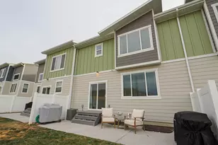 2061 N Chianti St W, Saratoga Springs, UT 84045 - Photo 42