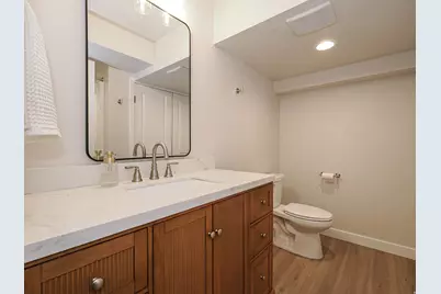 2061 N Chianti St W, Saratoga Springs, UT 84045 - Photo 32