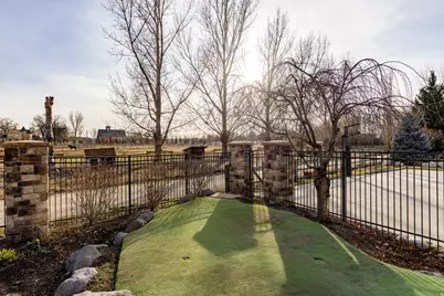 986 E Wheeler Farm Cv, Salt Lake City, UT 84121 - Photo 58