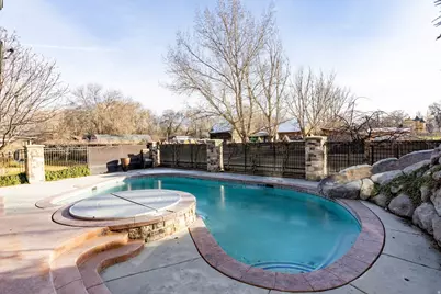 986 E Wheeler Farm Cv, Salt Lake City, UT 84121 - Photo 56