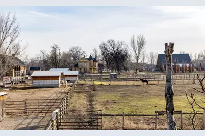 986 E Wheeler Farm Cv, Salt Lake City, UT 84121 - Photo 62
