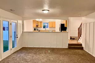 845 S Apple Grove Ln E, Pleasant Grove, UT 84062 - Photo 8