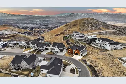 4945 N Vialetto Way, Lehi, UT 84043 - Photo 44