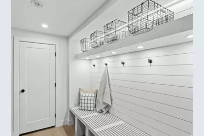 1975 E Gunderson Ln, Holladay, UT 84124 - Photo 4