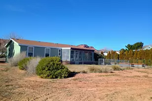 1215 Kane Dr, Kanab, UT 84741 - Photo 22