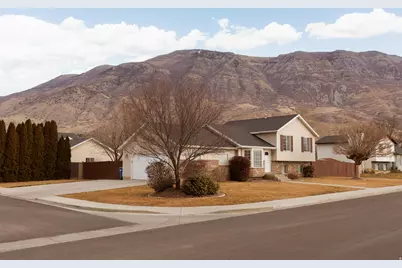 446 W 1420 N, Pleasant Grove, UT 84062 - Photo 2