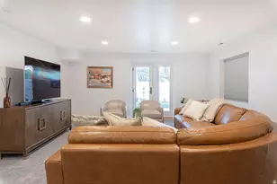 1154 E Parkstone Dr, Draper, UT 84020 - Photo 18