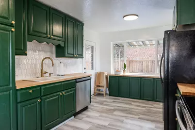 2890 S Wheelock Ave, Ogden, UT 84403 - Photo 8