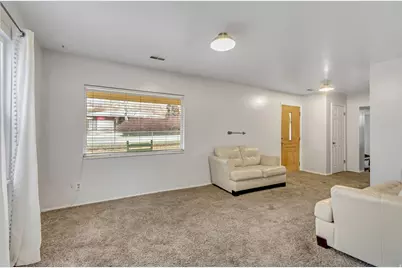 460 E 400 N, Lindon, UT 84042 - Photo 10