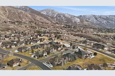 5538 S Elderberry Ct, Ogden, UT 84403 - Photo 40