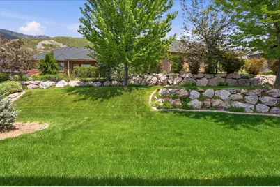 5538 S Elderberry Ct, Ogden, UT 84403 - Photo 32