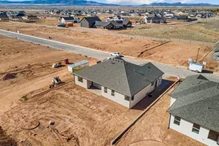 4319 W 1950 S, Cedar City, UT 84720 - Photo 6