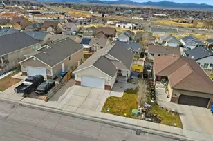 97 N Oh Henry St, Santaquin, UT 84655 - Photo 12