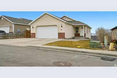 97 N Oh Henry St, Santaquin, UT 84655 - Photo 2