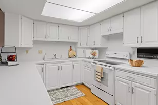 6587 S 1570 E, Murray, UT 84121 - Photo 6