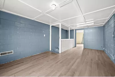 210 E 200 S #1, Clearfield, UT 84015 - Photo 10