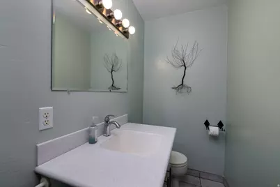 1620 W 750 N, Vernal, UT 84078 - Photo 44