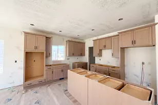 3541 W Millerberg Circle, West Jordan, UT 84084 - Photo 4