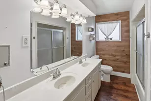 4102 Edgehill Dr, Ogden, UT 84403 - Photo 10