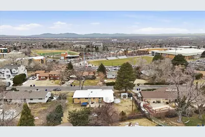 4102 Edgehill Dr, Ogden, UT 84403 - Photo 18