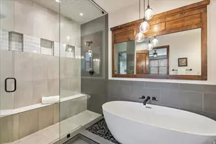 1054 E 200 S, Salt Lake City, UT 84102 - Photo 32