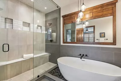 1054 E 200 S, Salt Lake City, UT 84102 - Photo 30