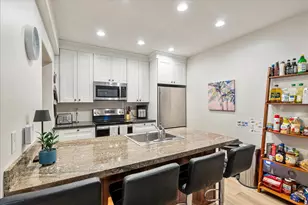 1054 E 200 S, Salt Lake City, UT 84102 - Photo 38