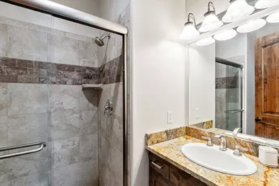 1054 E 200 S, Salt Lake City, UT 84102 - Photo 22