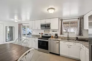 1896 Cliff Pl, Layton, UT 84041 - Photo 10